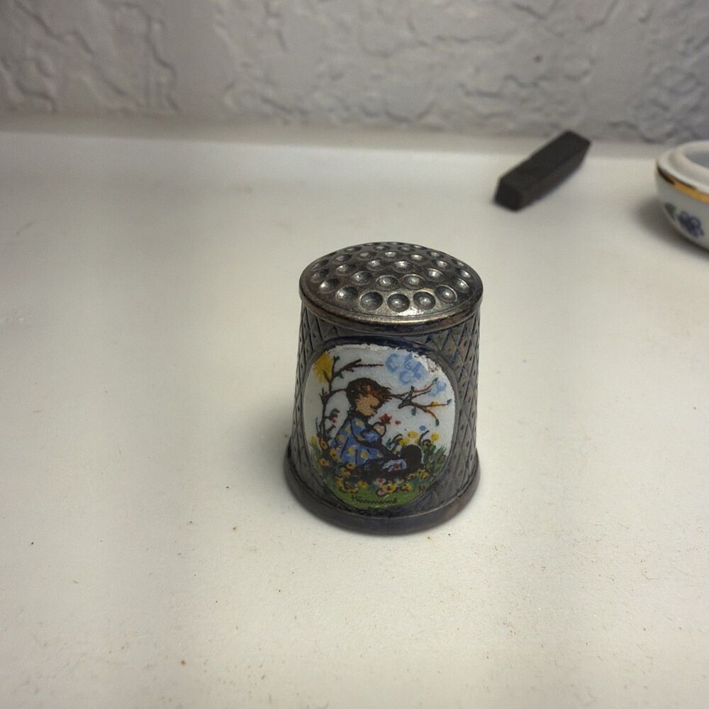 W. Germany Hummel Thimble 1980s Versilbert Silverplate Enamel Child Figure VTG.